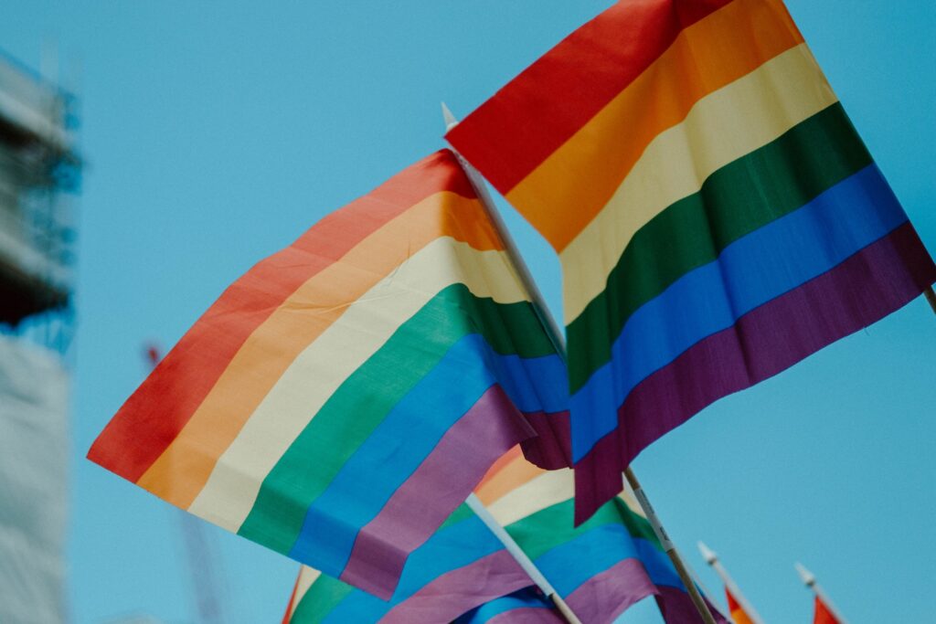 daniel james Dhw68hz9KbA unsplash